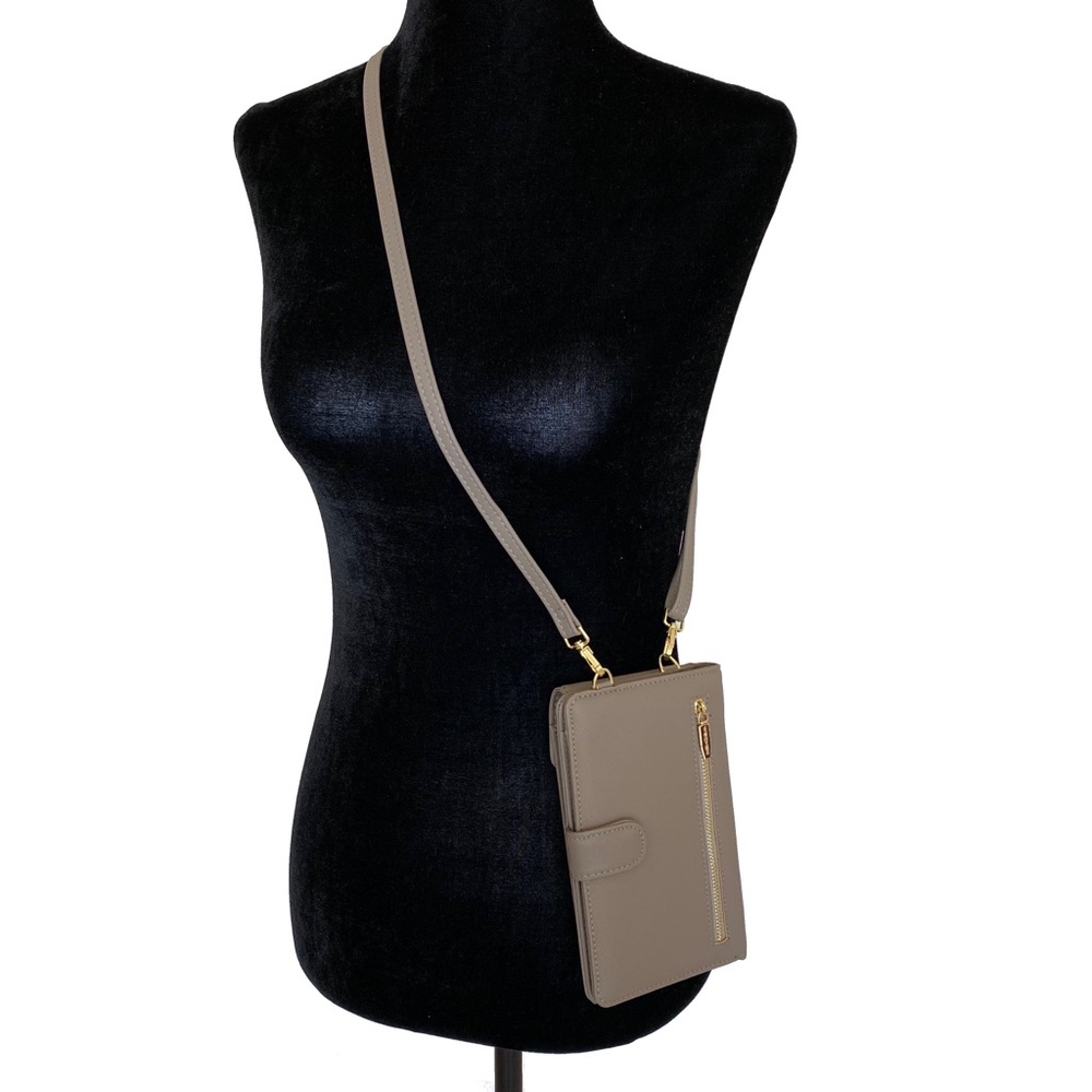 Crossbody cell phone  bag